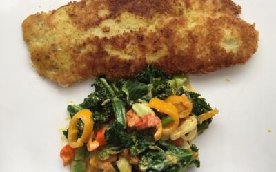 Fisch im Kokosmantel mit buntem Gemüse