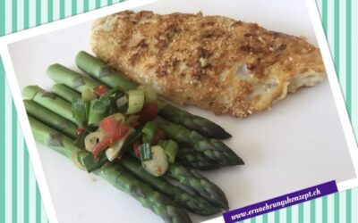 Fischfilet in Parmesan-Sesam-Kruste Low Carb