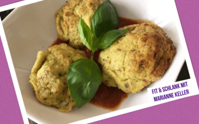 Blumenkohlkugeln an Tomatensauce Low Carb