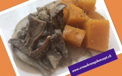 Rindsgeschnetzeltes mit Pilzen und Kürbisgemüse