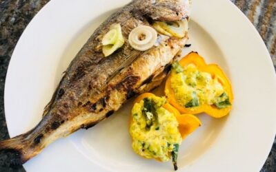 Köstliche Gegrillte Dorade mit gefüllter Peperoni