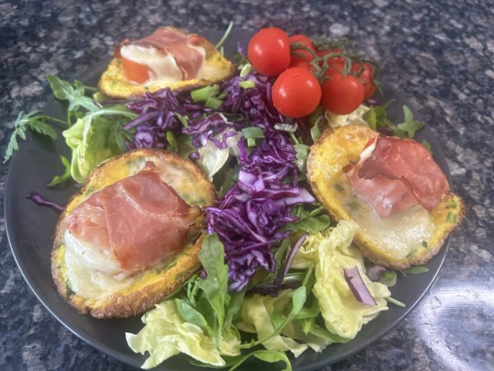 Rezept Tomaten Mozzarella Päckli auf Ei