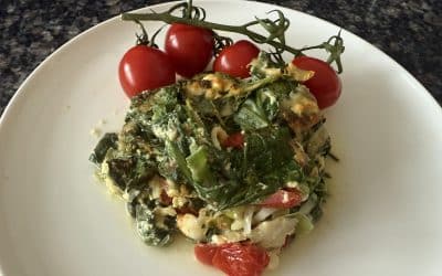 Low Carb Spinatauflauf mit Hüttenkäse und Eiern